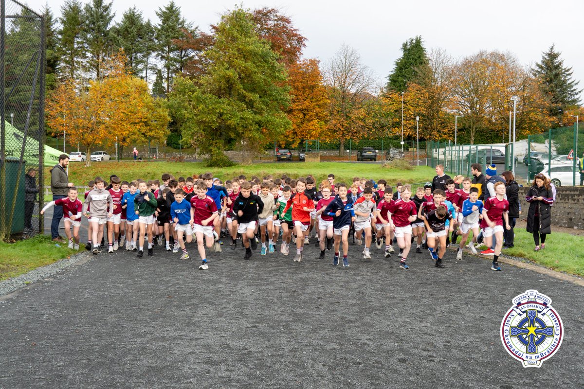 cbsomagh's tweet image. 👏 Well done to all our Year 8 pupils who took part in the Park Run at Omagh Leisure Complex yesterday! 🏃♂️
An amazing amount was raised for The Enda Dolan Foundation 💙
Huge thanks to our Year 13 Sports Studies students for stewarding! 🙌
#TeamSpirit #EndaDolanFoundation #Omagh
