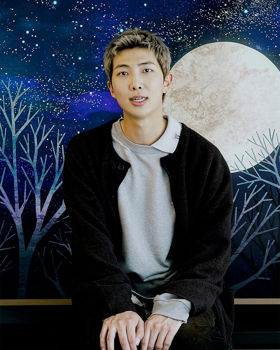 SamsungTV with #RM via instagram:

“How was your art journey with RM, the Samsung Art TV Ambassador? Tag someone you’d love to share RM’s art journey with, and tell us what you thought about Samsung Art TV in the comments.”

Like, repost &amp; COMMENT! 
🔗 instagram.com/p/DQJfUplEyhC/
