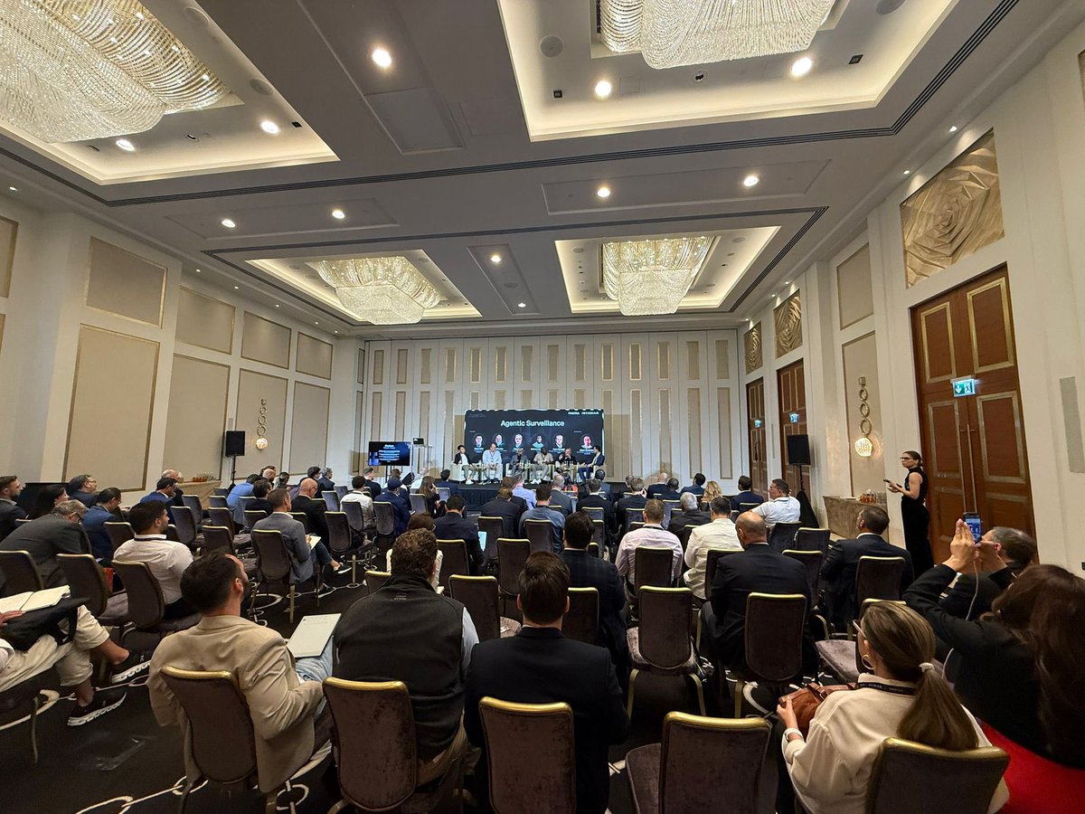 We’re in Abu Dhabi for Agentic by MANTRA! 🇦🇪✨
Two days of exploring tokenization at scale, AI-driven markets, and the future of global finance.
Excited to connect with innovators shaping what’s next. 🔗
#Shipex #Agentic #RWA #Web3