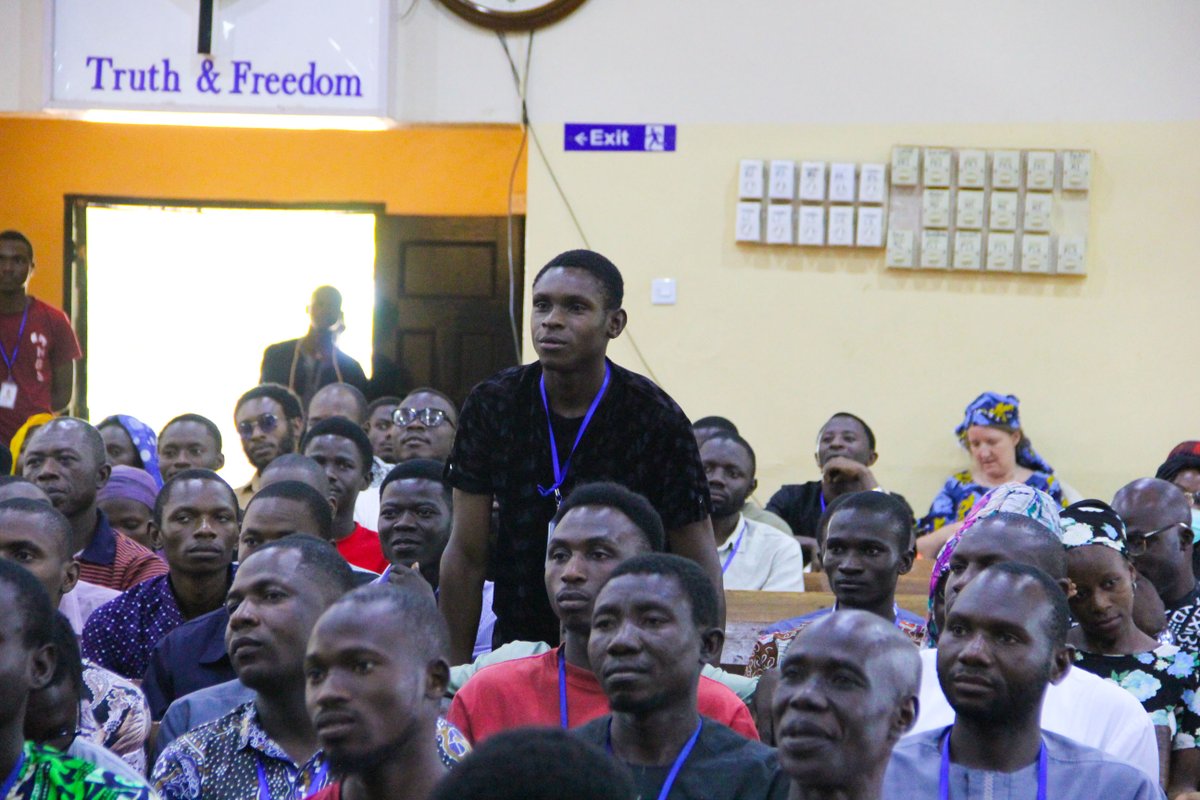 JET_Seminary80's tweet image. Graduate Week! day Three: A Reflective Theme Session!
It was a memorable conclusion to an inspiring week.
#GraduateWeek #TheologyBeyondTheWalls #JETSCommunity #FaithAndLearning #SeminaryLife #ChristianLeadership #JETSExperience #CommunityTransformation #TheologyInAction