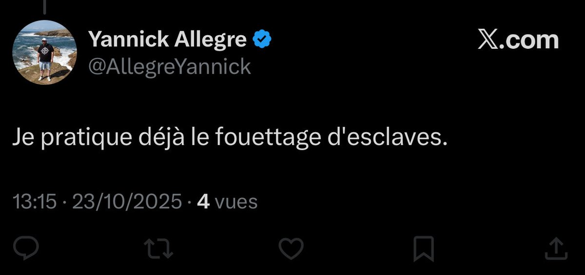 roxane tweet media