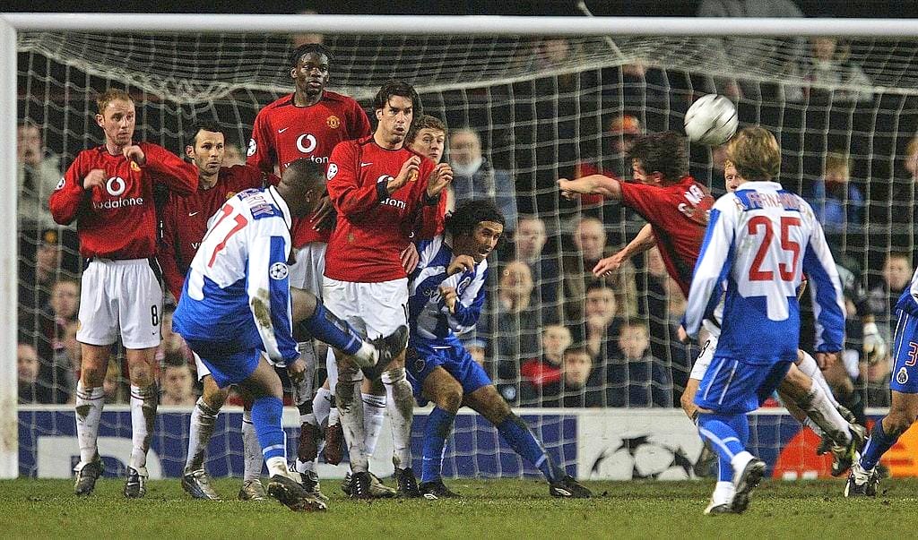 Hoje vamos pela nossa história. 💙

São 24 jogos em Inglaterra em competições oficiais e apenas 1 vitória, que contou como derrota, pois o FC Porto acabou eliminado às mãos do Chelsea nos quartos de final da Liga dos Campeões.

24 jogos, 12 golos marcados, 57 golos sofridos.