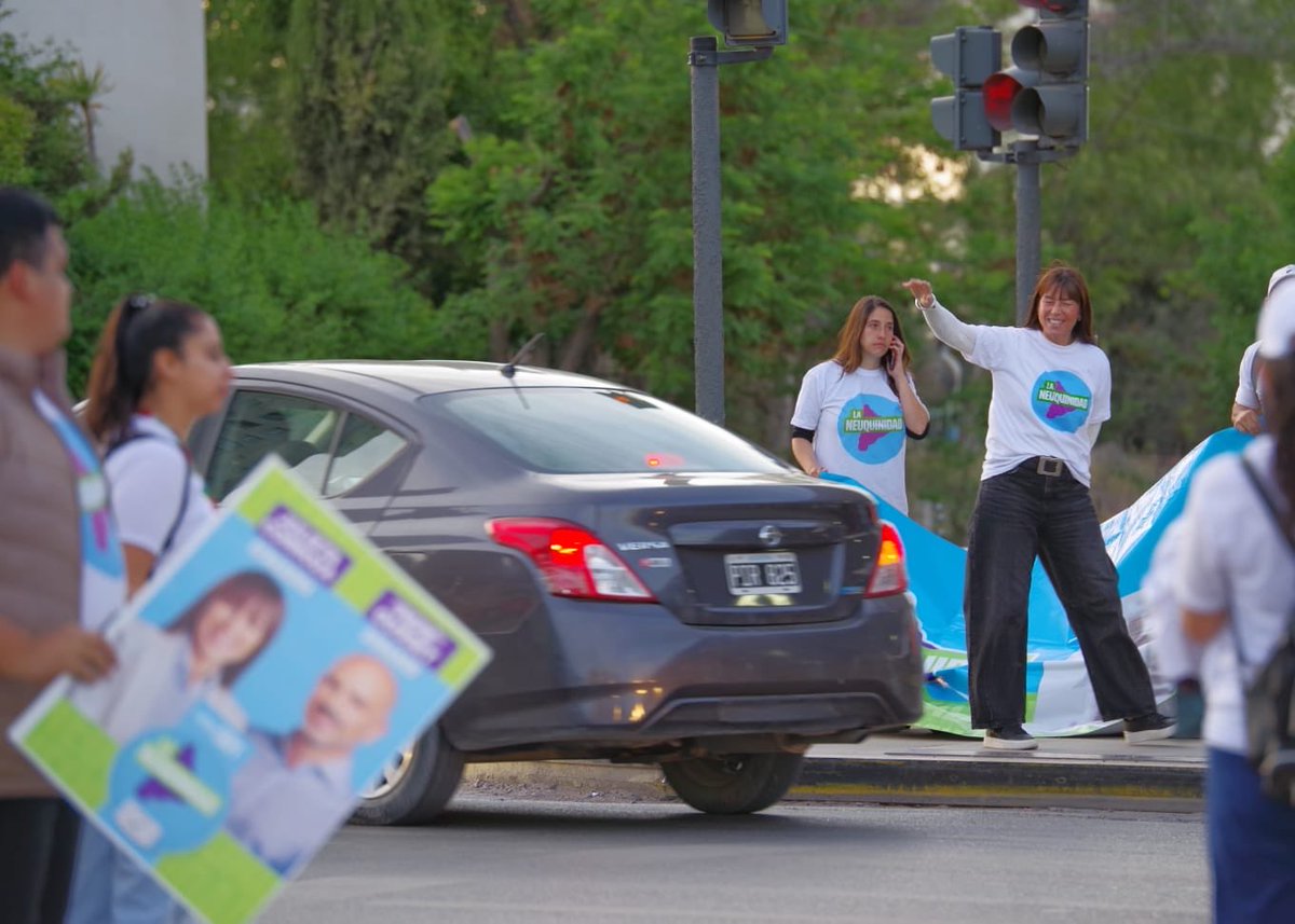 Esta mañana con muchísima alegría nos seguimos contagiando de #Neuquinidad
¡Vamos Neuquén!