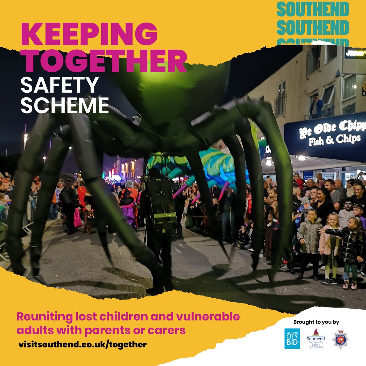 KEEPING TOGETHER 🤝 

Visiting Southend for the Halloween Parade &amp; Fireworks this Saturday? Be sure to grab a #KeepingTogether wristband - available from various city businesses. Simply write your contact details inside &amp; fasten them around the wrist.

👉ww.visitsouthend.co.uk/together