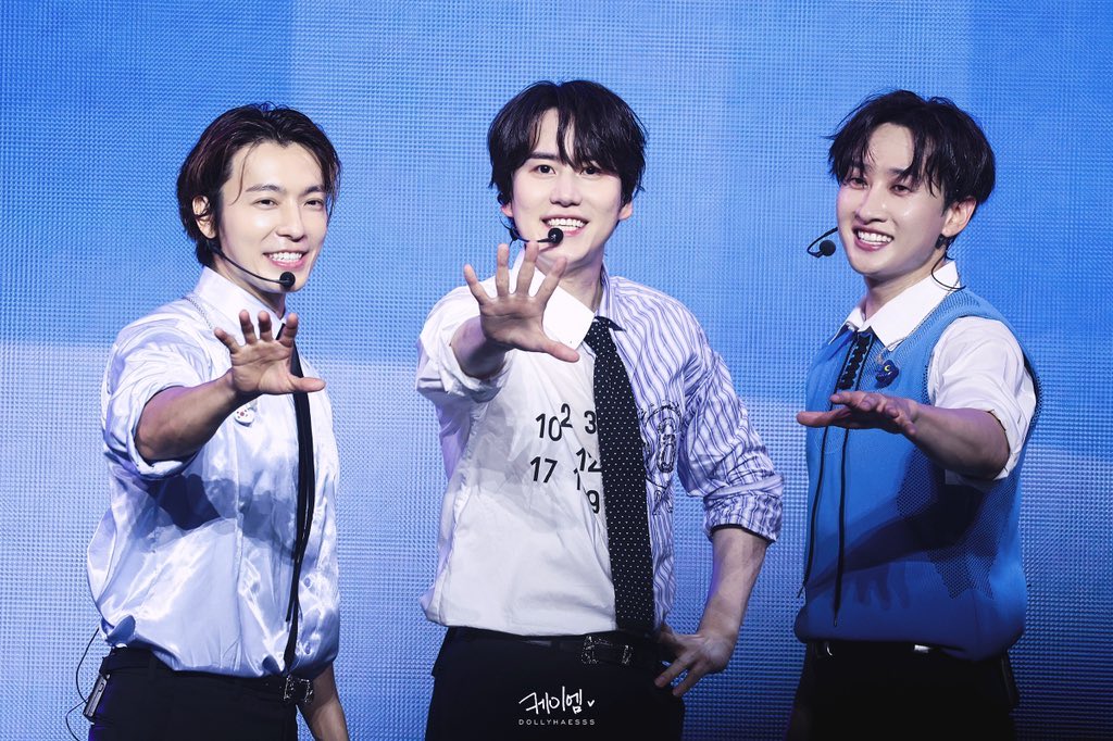 byu 𖤓☾⋆˙⟡ tweet media