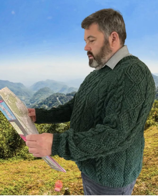 ScotKnitter's tweet photo. https://t.co/yrZXs1ShIi
Hand knitted in Pure Scottish Aran Wool in Forest Green - this sweater fits chest size 112-117cms
#CraftBizParty #firsttmaster #MHHSBD #Aranwool https://t.co/H0PI6IpFrH