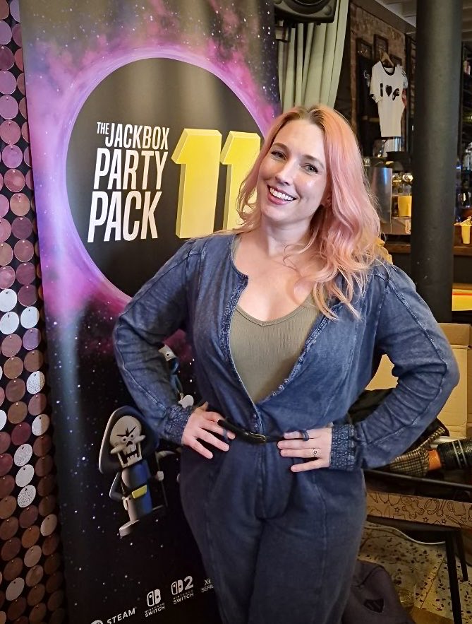 LyssateeTV's tweet image. [ad/invite] 200+ hours of streaming @jackboxgames and I STILL never would have guessed I’d end up at one of their events 🥹 HAPPY #11 Y’ALL 🥳 

Huge thank you to @itsnoxlumina for the invite and congrats to Jackbox Games for another banger party pack!