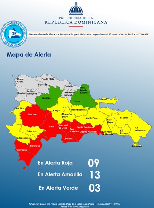 Map of the Dominican Republic divided into provinces with color coding: red for high alert areas like Pedernales, Barahona, San Rafael del Yuma; yellow for moderate alert regions including Elias Pina, Santiago Rodriguez, Valverde; green for low alert zones such as Samana, Maria Trinidad Sanchez, Espaillat; overlaid with official logos from Presidencia de la República Dominicana and COE; text indicates 9 provinces in red alert, 13 in yellow, 3 in green; title Mapa de Alerta; issued October 3 2025 at 7:00 AM.