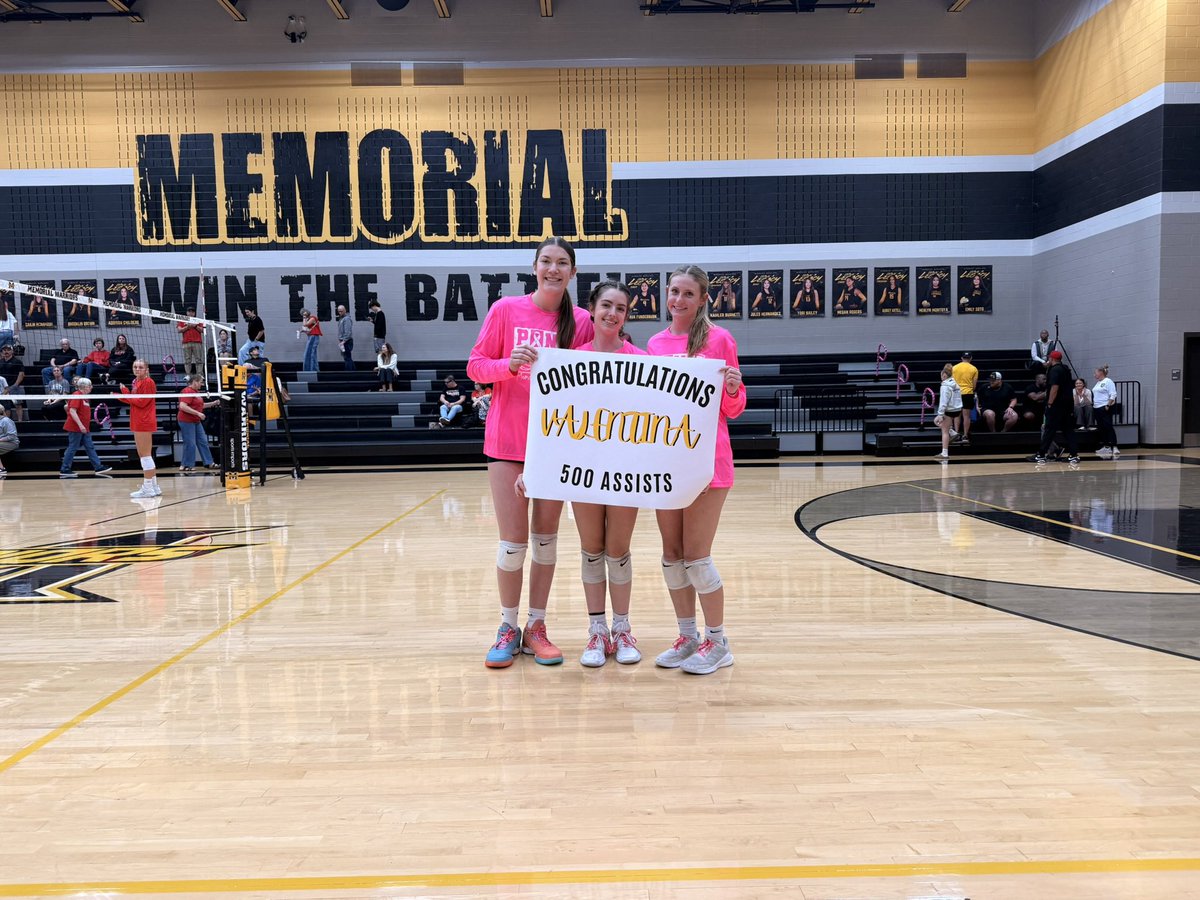 Memorial Volleyball tweet media