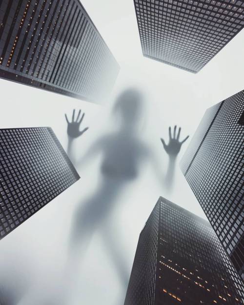 Happy Thursday #TwitterFriends !
I have selected pics of #SkyLines 
To share with you 
Today  
Enjoy !!
~