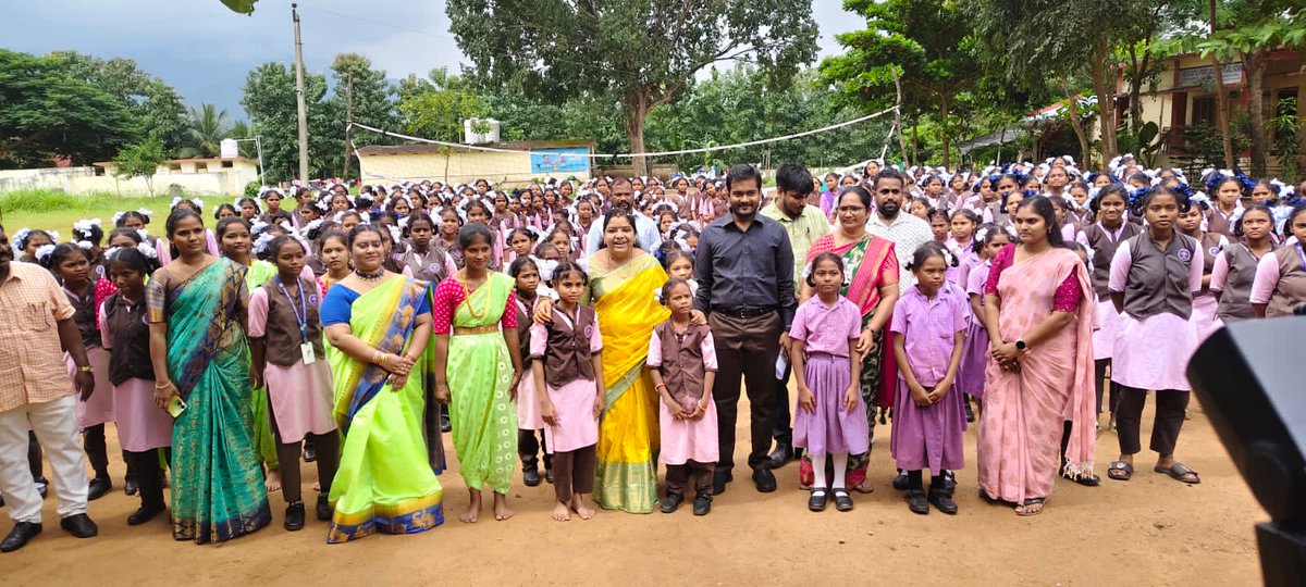 poitdapvp's tweet image. 🏗️ Foundation stone laid for key infrastructure development works at Saraivalasa GTWAHS, PVP Manyam District.
Hon’ble Minister @GummidiSandyarani inaugurated the event.
JC/PO Sri C. Yaswanth Kumar Reddy, I.A.S. participated.
@TribalWelfareDeptAP #InfrastructureDevelopment