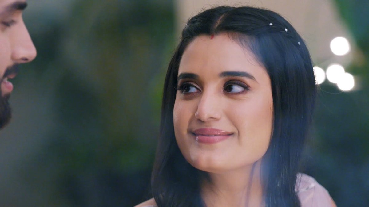 anandhivenkat4's tweet image. Our beautiful and happy Rageet🎇🥹💕
#BharatAhlawat #AyushiKhurana
#AyuRat #RaghavSuryavanshi
#ReetSuryavanshi #Rageet 
#JaaneAnjaaneHumMile #JAHM