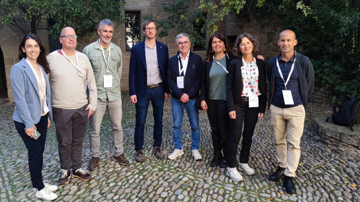 🤝Presentem un acord amb la Federació de Càmpings de Catalunya per potenciar la conservació de la biodiversitat i la sostenibilitat ambiental en el sector del turisme de càmping.

🏕️Entre d'altres accions, es desenvoluparà un manual conjunt per tal que els establiments turístics