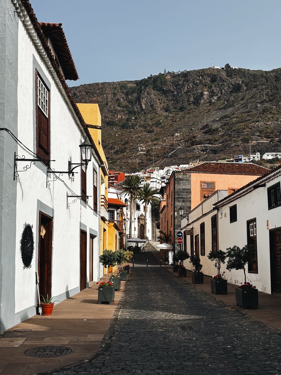 posetavalise's tweet image. Souvenirs de cet été, à Tenerife 🇪🇸🧡