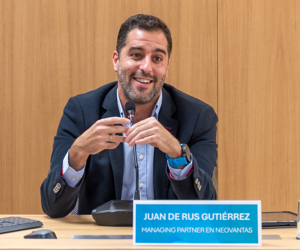 <a href="/EAFIT/">Universidad EAFIT</a> 🗣️ Juan de Rus, profesor de Behavioral Science and Marketing en <a href="/uc3m/">UC3M</a>, comparte ejemplos de casos prácticos de aplicación de la Psicología Económica en el ámbito de la salud