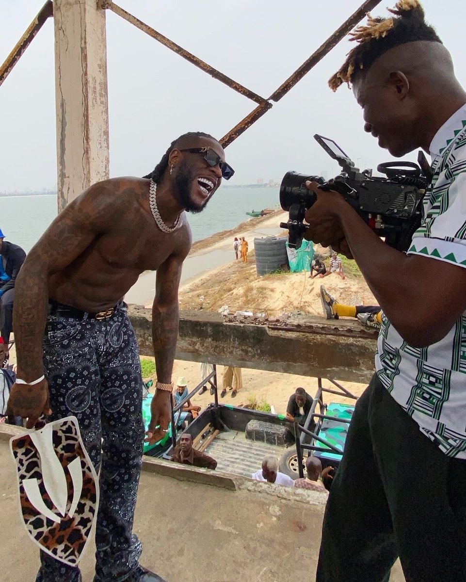 BENNY7GG's tweet image. Burna Boy and TG Omori. 📹