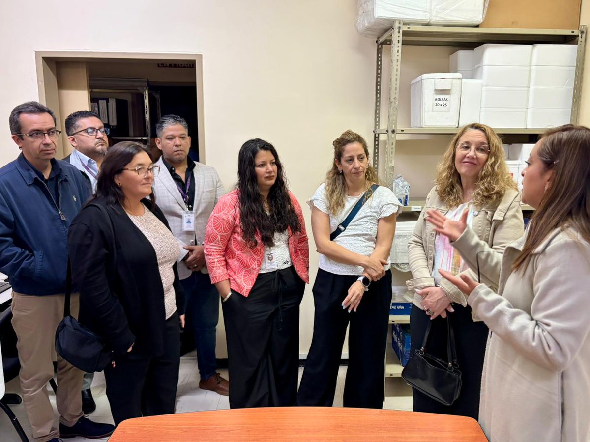 El INDOT, junto a representantes de la <a href="/OPSOMSEcuador/">OPS/OMS Ecuador</a> - <a href="/opsargentina/">OPS Argentina</a>, y del <a href="/incucaioficial/">INCUCAI</a>, realizó una visita técnica al Banco Nacional de Tejidos (BANTEC) con el propósito de conocer los procesos que se llevan a cabo en esta unidad, fundamental para el desarrollo del Sistema