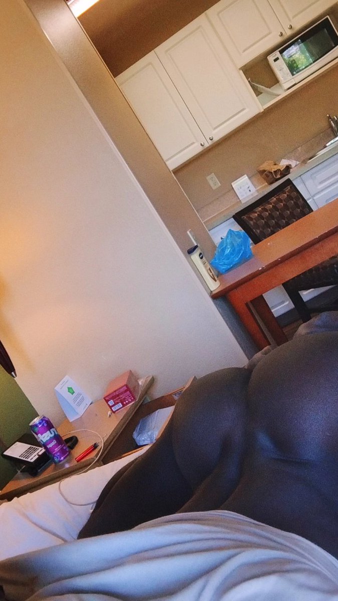 Laya The Baddie 😮‍💨 tweet media