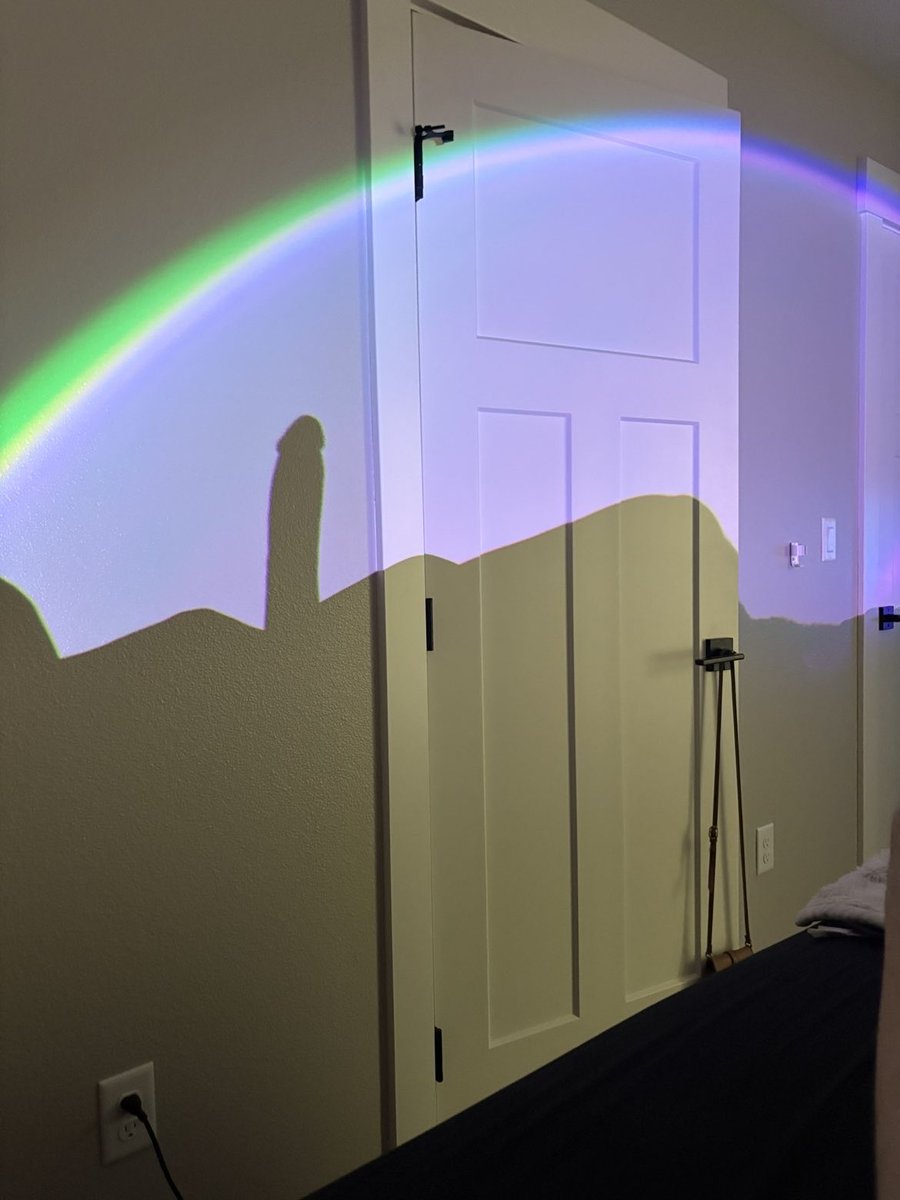 My cocks shadow 😍