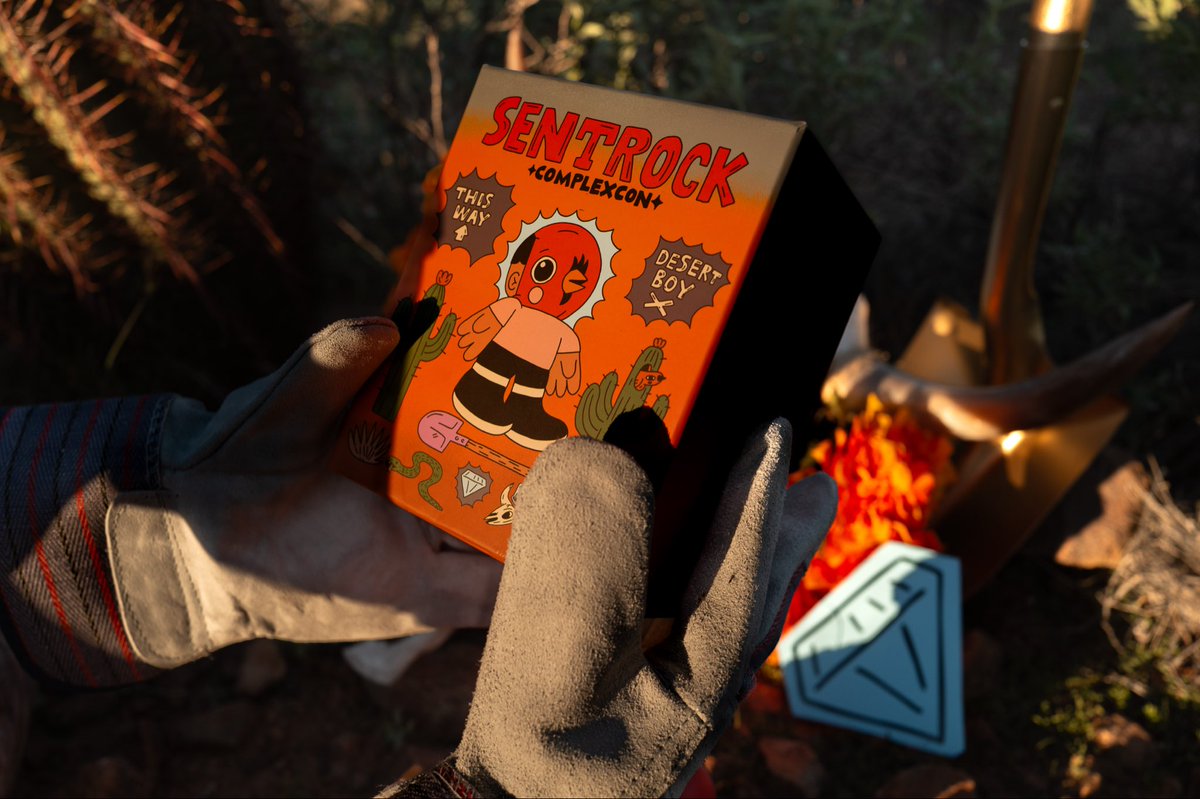 Releasing my latest figure exclusively at Complexcon