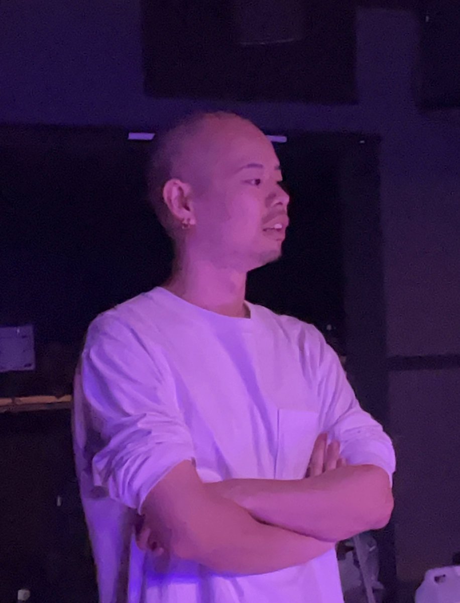 いよいよ、明日に本番です‼️
努力と愛と、情熱と期待。

よろしくお願いいたします🙇🏻

🎫前売券は当日0時付で締め切らせていただきます🎫
［ticket.corich.jp/apply/382302/］

#カメレオン探偵 #人となり 
#演劇 #お笑い #銅華 #吉本 #多摩美