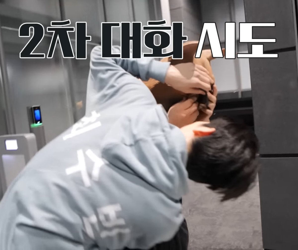 인형보단 인형탈 속 인간에게 더 관심있는 편