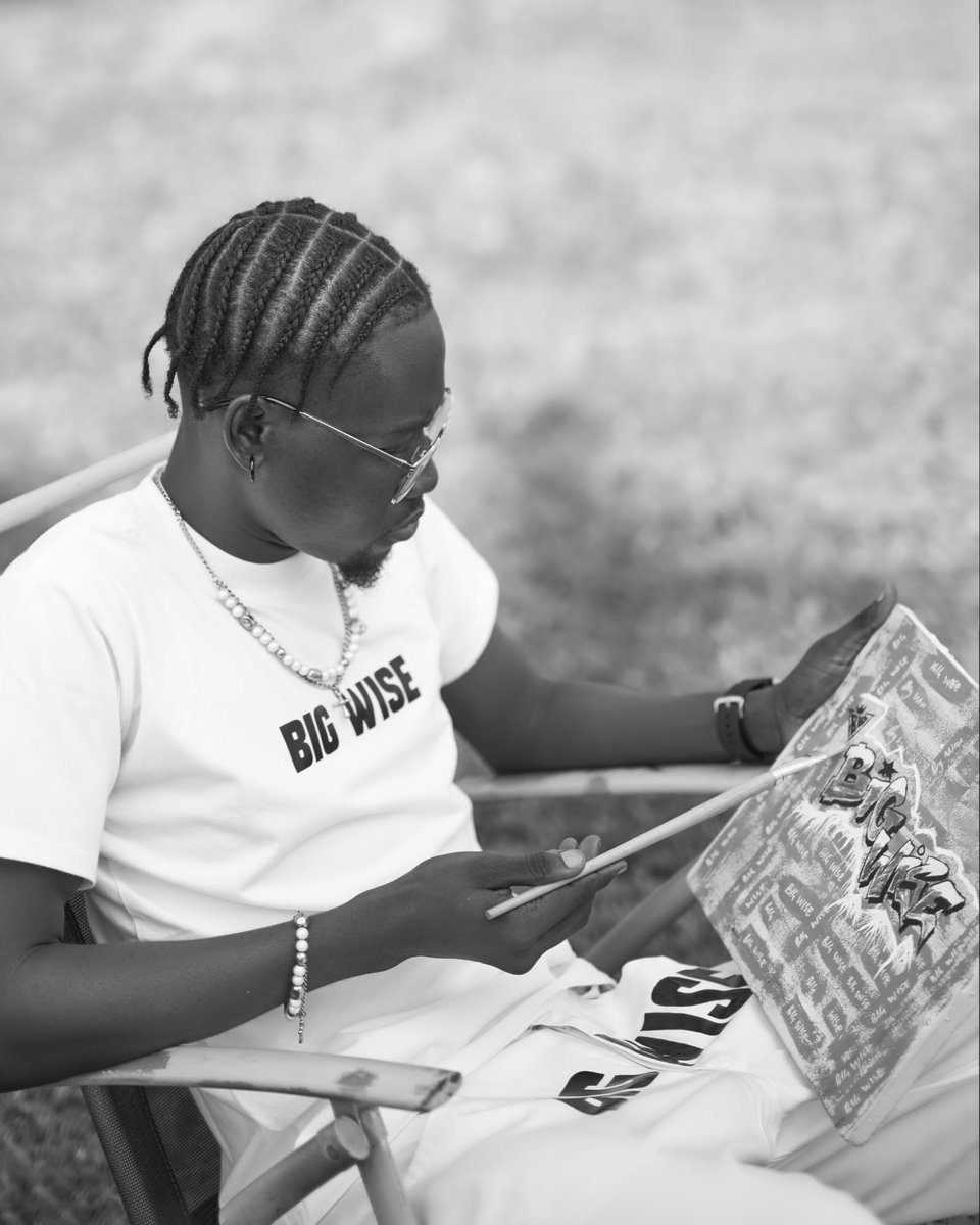 Ed_visualss's tweet image. Images from our recent work with @BigWise16 for the Paint 🎨 Talk with BigWise first edition.
Photographed by me📸
Kindly retweet ✌🏼