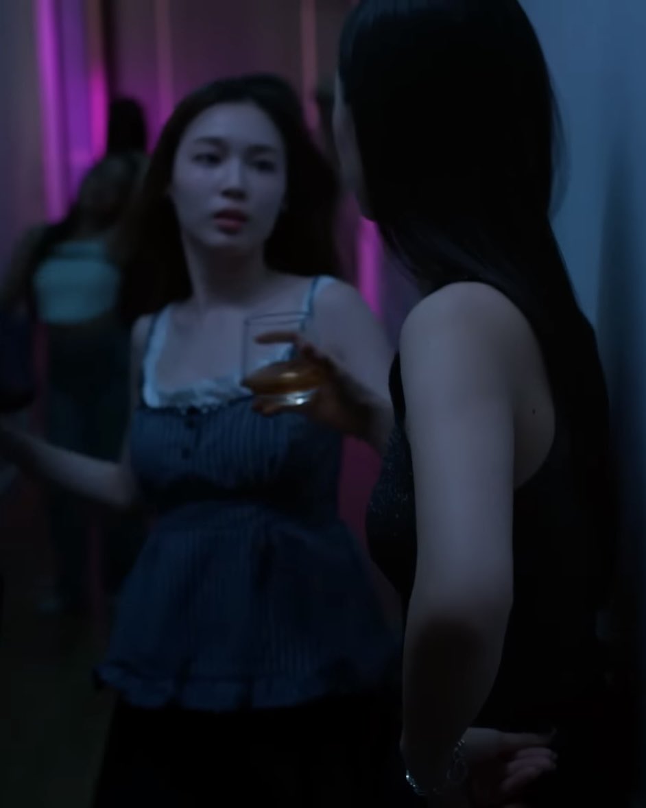 แกร นิ่งไว้ ไม่รุ้ๆๆๆๆๆๆ

SHASHAGORYA I NEED GAY
#GirlRulesSeriesQ4
#MilkLove #มิ้ลค์เลิฟ