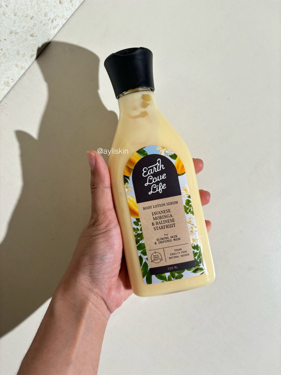 TOP TIER BODY LOTION LOCAL SO FAR

body lotion yang wanginya nempel kek parfum tp tetep sensitive skin friendly bikin lembab udah ada SPF 15 PA++👍🏻

rose                                                       white floral
