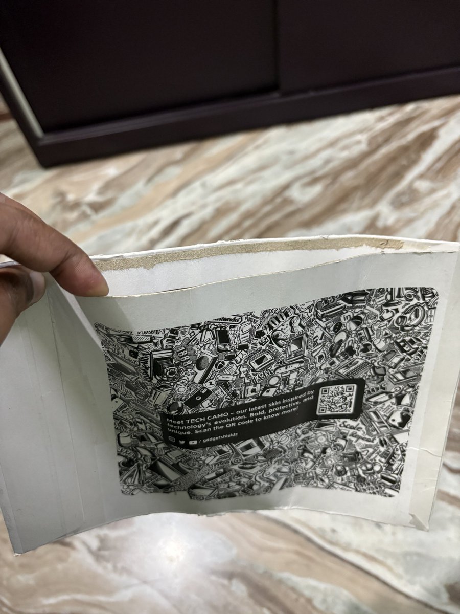 nanbglr's tweet photo. I had bought lens cover from @gadgetshieldz with order no 7212488 , today I received my order with empty envelope. What kind of fraudulent is this? Do you have anything to say? @gadgetshieldz 
#boycottgadgetshield @jagograhakjago https://t.co/hTwuQf9EnP