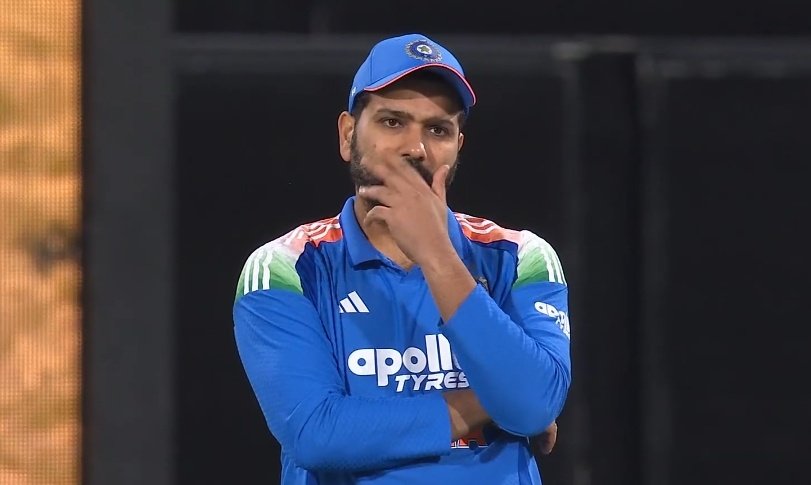 He still feels for this team🙌❤

- Rohit Sharma deserves ODI captaincy till 2027 WC...!!