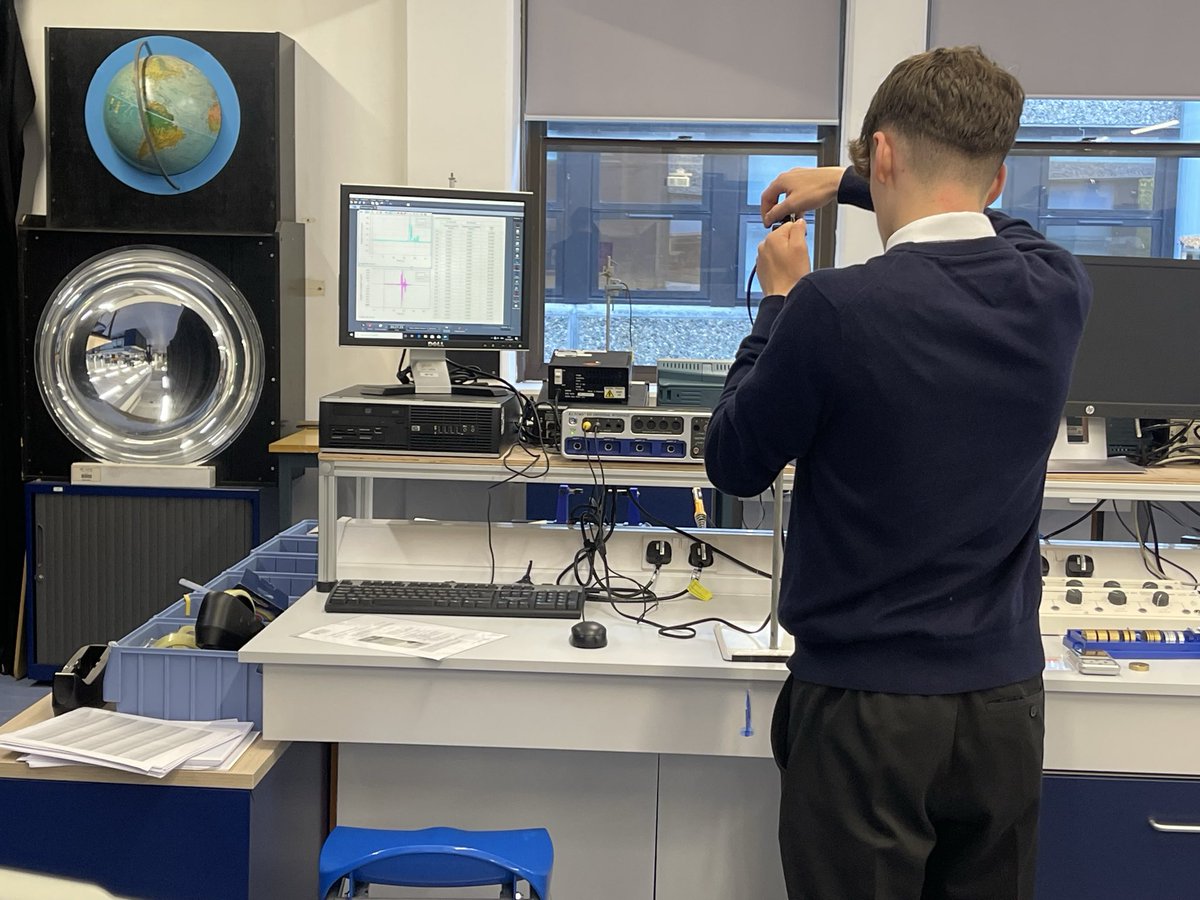 Balerno HS Science tweet media