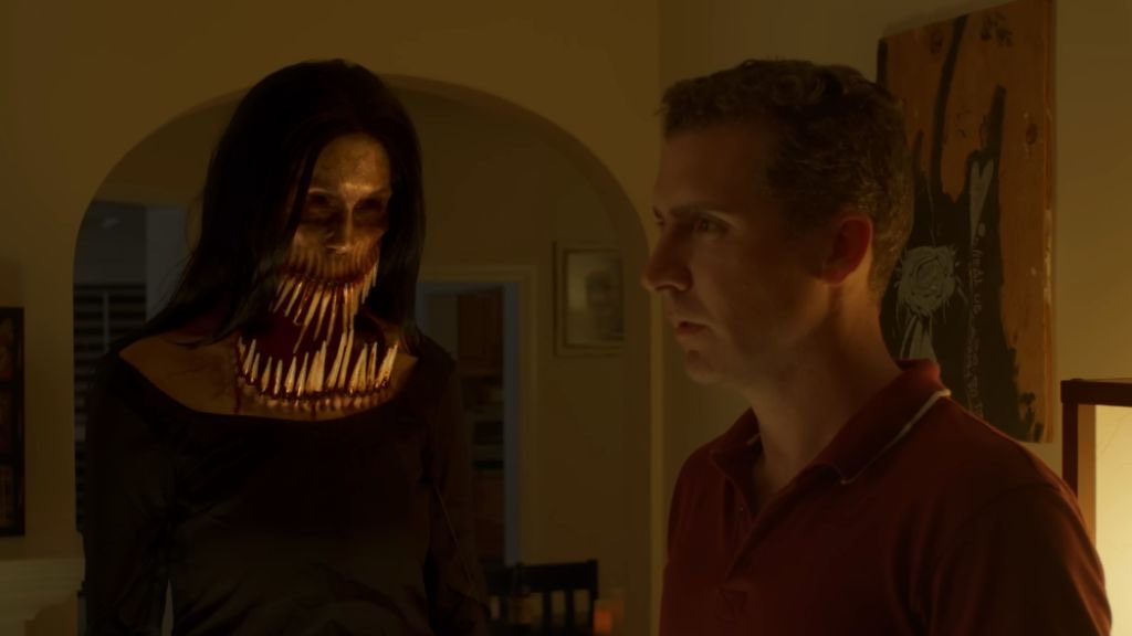 Smile! Viral Horror Short ‘The Bells’ to Become Feature Film with ‘The Ring’ Producer
cinemachords.com/viral-horror-s…