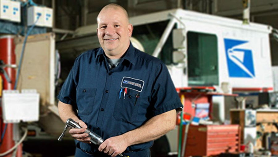SacramentoUSPS's tweet photo. USPS Hosting Job Fairs in West Sacramento for Automotive Technicians - California newsroom - https://t.co/VvWaF7LgXe https://t.co/2HSR2Aw8Am