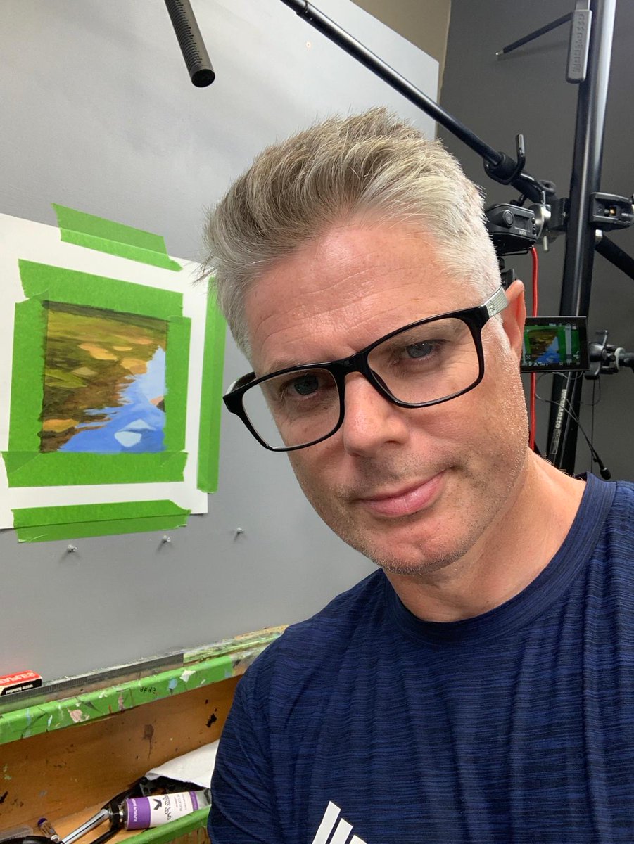 ArtofMJS's tweet image. Friday afternoons in the studio usually mean one of two things…  
A finished painting ✅  
Or me saying “just one more brushstroke” for the next 3 hours 😅  

Anyone else?  
#artistlife #oilpainting #learnwithmike