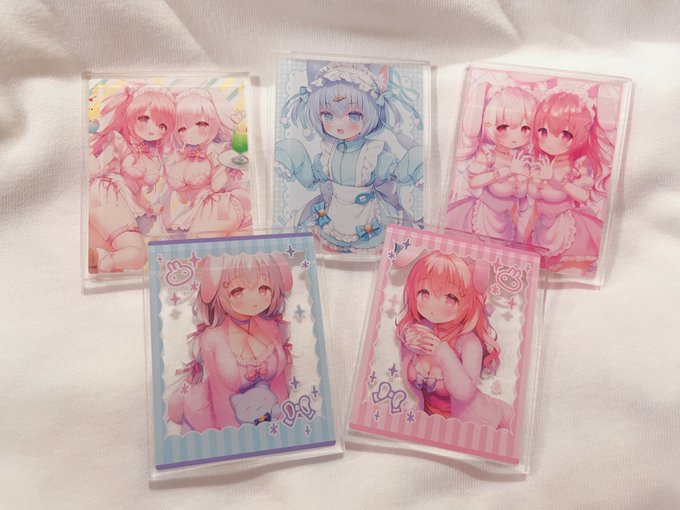 #うさ城ウェブポン グッズ紹介❣
C賞、D賞、E賞はこんな感じです～!
看板娘ちゃんずがどれもお気に入りっ🐰🐱🐰🐻‍❄️ 