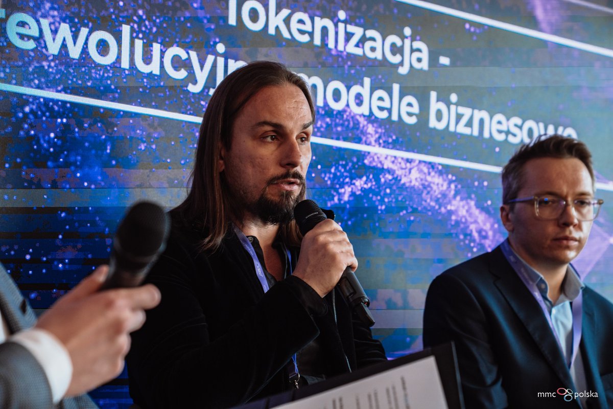 FinTechDigital's tweet image. #KierunekAktywaCyfrowe 🚀
💥 W ramach bloku Disruptive Technologies &amp;amp; Paradigm Shifts wysłuchaliśmy debaty „Tokenizacja - rewolucyjne modele biznesowe”, poświęcona roli aktywizacji cyfrowych i ich wpływowi na przyszłość finansów.