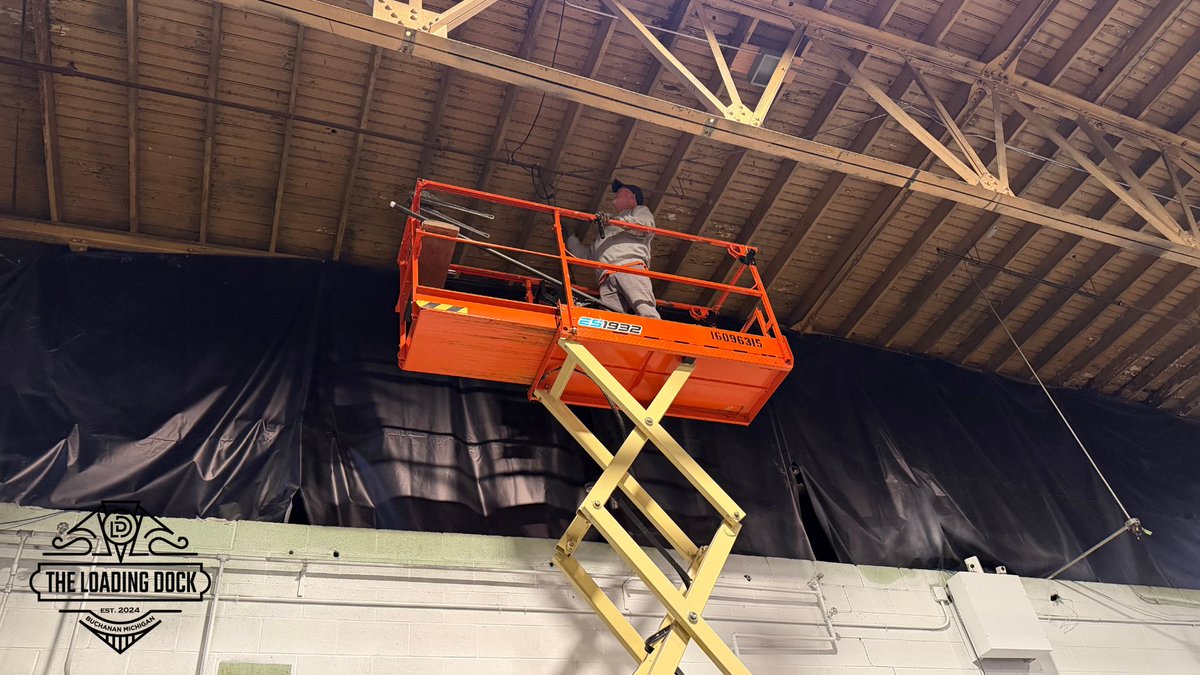 TLDVenue's tweet image. Fire suppression guys are in again today, working to get that system in place so that sand blasting can start! #theloadingdock #swmichevents #newvenue