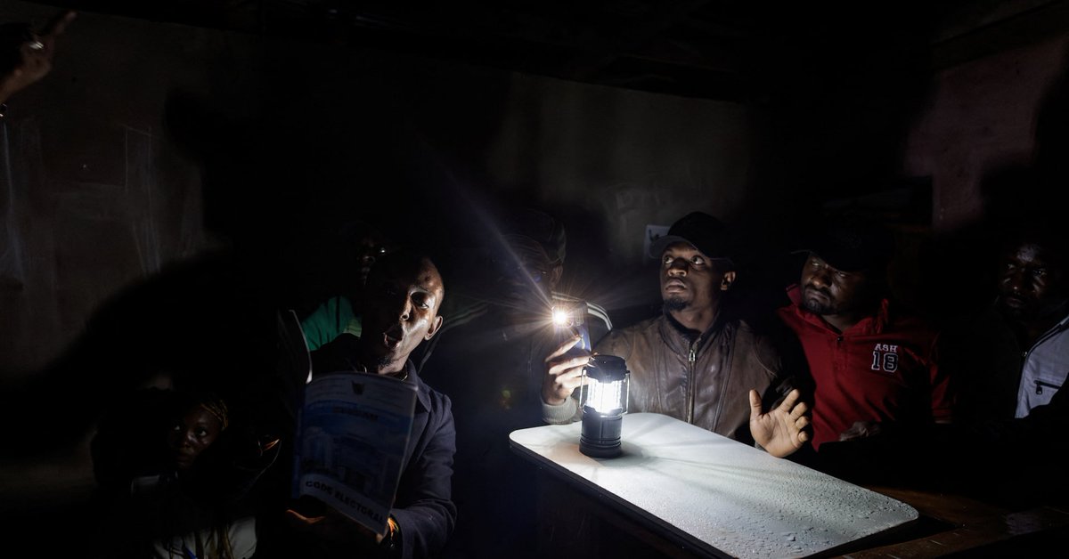 whale_insight's tweet image. JUST IN: 🇨🇲 Cameroon faces major internet disruptions during protests after contested presidential election. #NetBlocks