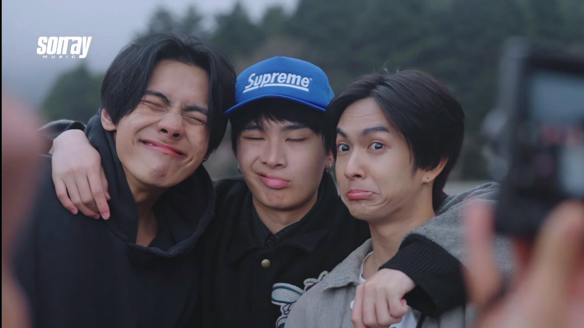 𝙿𝙴𝙴𝟹𝙲𝚄:✨ (@pee3cu) on Twitter photo ไม่555ชอบ555เลยอ่ะ 555555555555555555555555555555555555555555555
#BUSSINGJAPANEP12
#THAIchayanon 
#COPPERdechawat
#PEEMWASU ไม่555ชอบ555เลยอ่ะ 555555555555555555555555555555555555555555555
#BUSSINGJAPANEP12
#THAIchayanon 
#COPPERdechawat
#PEEMWASU