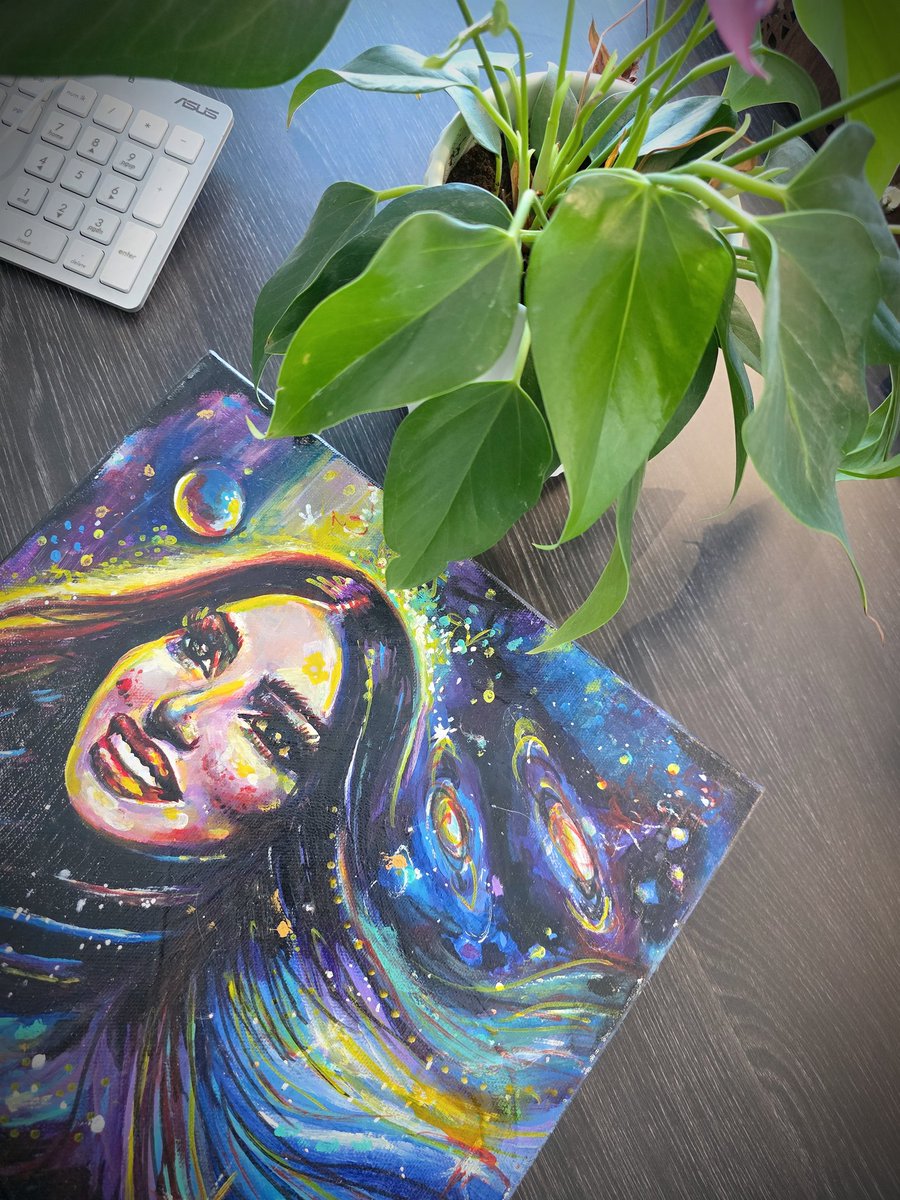 أن يجمعنا الله دائماً في أيَّام فرح وخير ، وأن ترافقنا الألفة والمودَّة ولا يغيب وجه الطمأنينة عن أيامنا 🤍