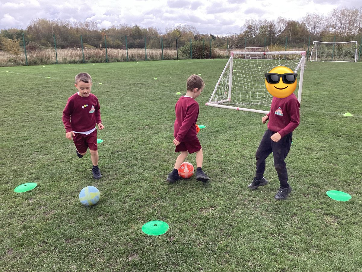 Mrs Evans tweet media