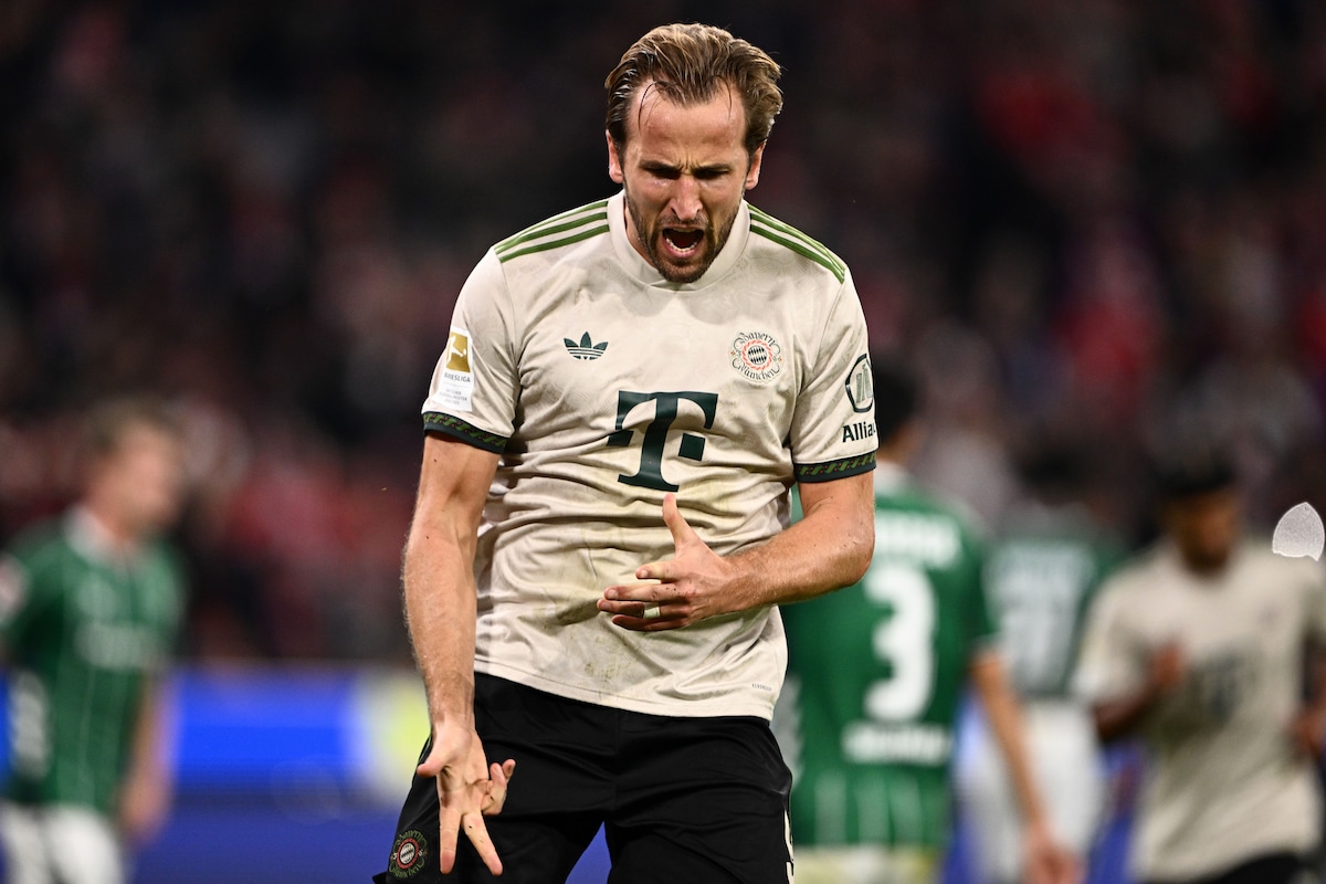 MercatoPlein's tweet image. 🚨 DÉJÀ 23 BUTS POUR HARRY KANE CETTE SAISON ! 🤯
Le buteur anglais affole les compteurs et compte bien réaliser une saison XXL.
#kane