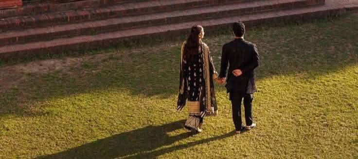 itx_Haider8's tweet image. یہ ناز کم تو نہیں ہے کہ اُن سے مل آئے
وہ ایک پل کو سرِ راہ گفتگو ہی سہی۔