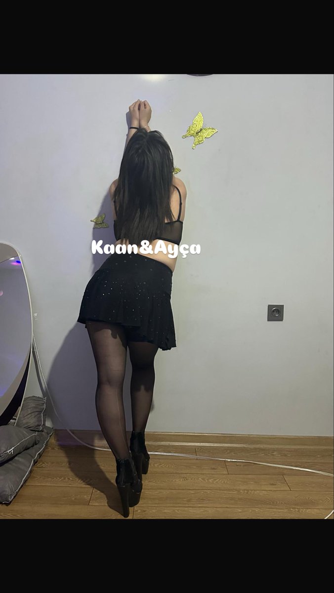 Bugün günlerden siyah çorap 😂
Ne çok seveni varmış çorabı