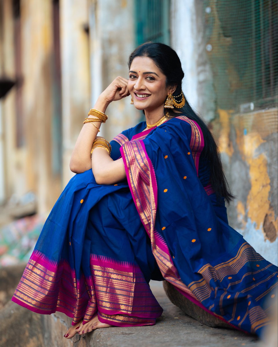 Vimraman's tweet photo. Serenity in silk 💙💞💫 https://t.co/74Nxvn2v75