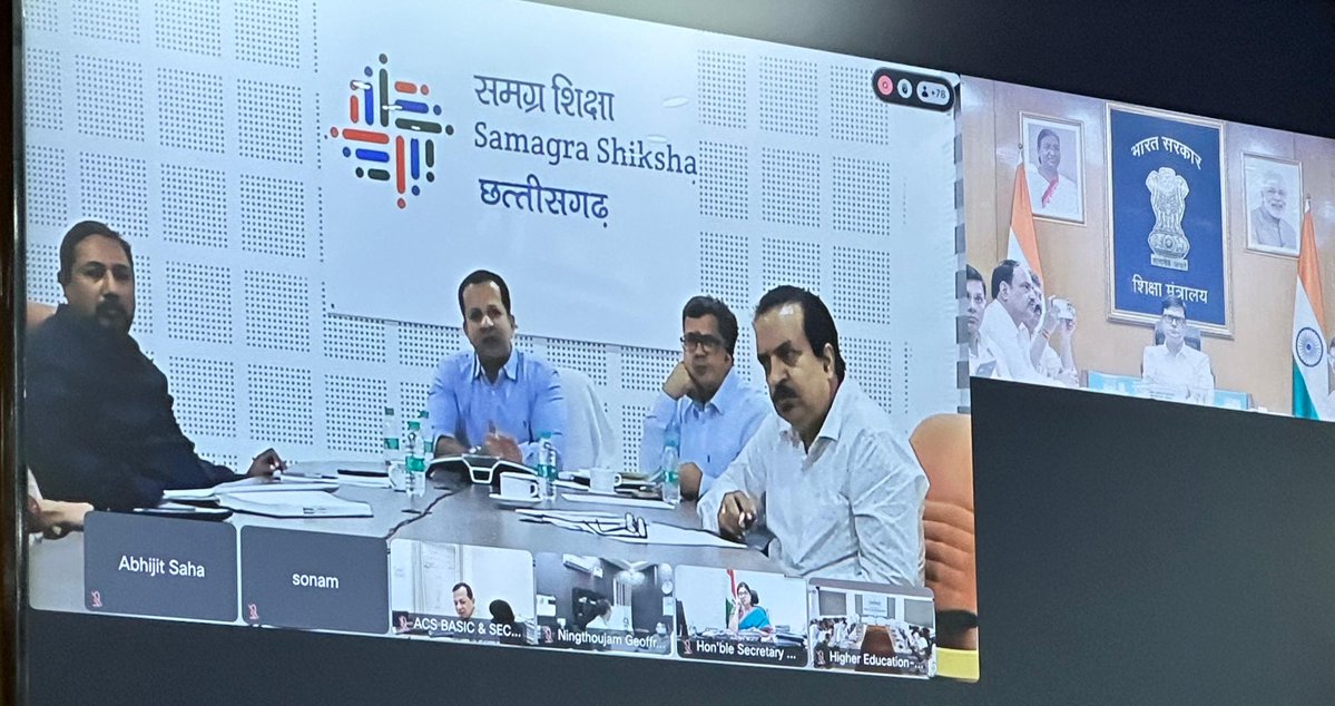 EduMinOfIndia's tweet image. Shri @sanjayjavin, Secretary, Department of School Education &amp;amp; Literacy (DoSEL), chaired 3rd National-level meeting on 22nd October, 2025 with Education Secretaries/ SPDs/ Commissioners of Education from all 36 States/Union Territories (UTs) on mental health of students in school…