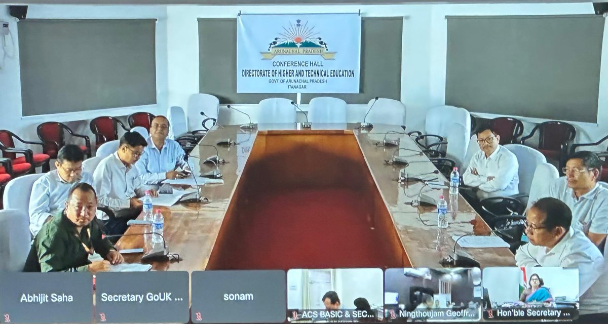 EduMinOfIndia's tweet image. Shri @sanjayjavin, Secretary, Department of School Education &amp;amp; Literacy (DoSEL), chaired 3rd National-level meeting on 22nd October, 2025 with Education Secretaries/ SPDs/ Commissioners of Education from all 36 States/Union Territories (UTs) on mental health of students in school…