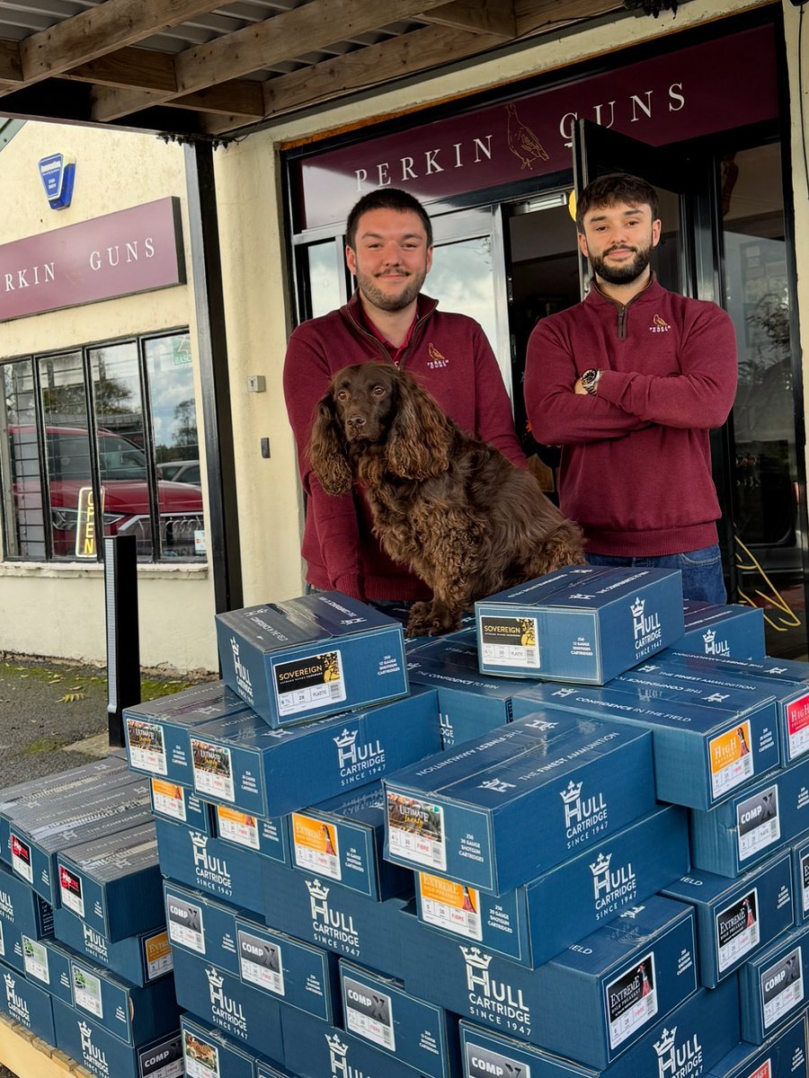 Thought we would welcome Jake back from holiday today with a top up from <a href="/HullCartridge/">Hull Cartridge</a>  to unload 💪🏻lucky lad eh! 🤣
#hullcartridge #perkinguns #countrysports #clayshooting #gameshooting