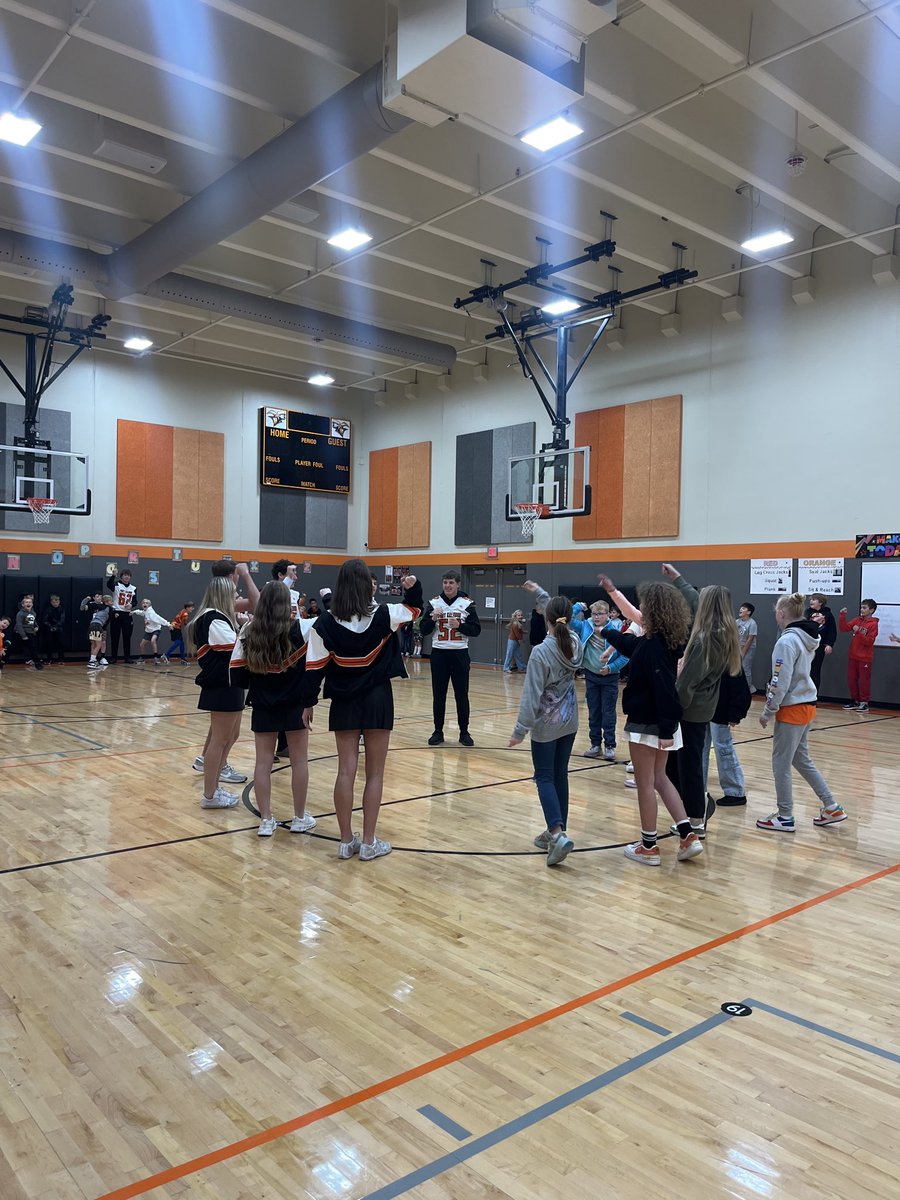 Mrs. Horstman tweet media